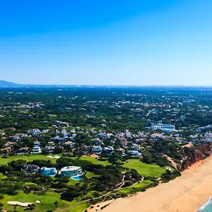 Курортный комплекс Vale Do Lobo Resort, Вале-до-Лобо